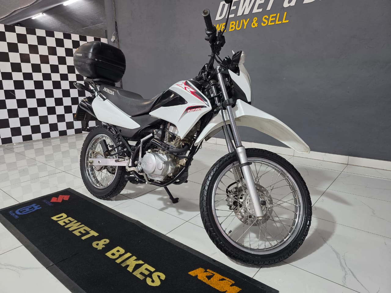 HONDA XR125 R